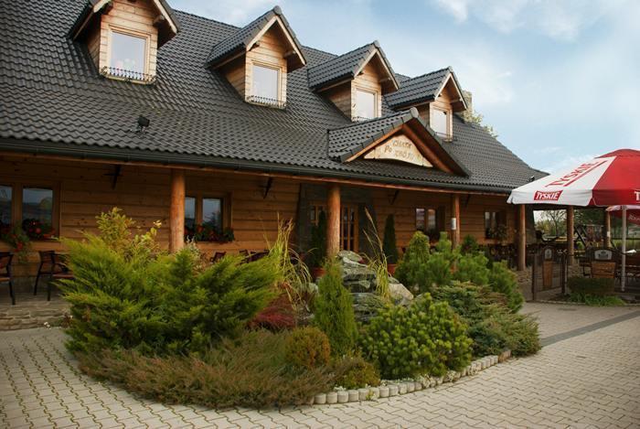 Pyszna Stajenka Hotel Bakow  Eksteriør billede